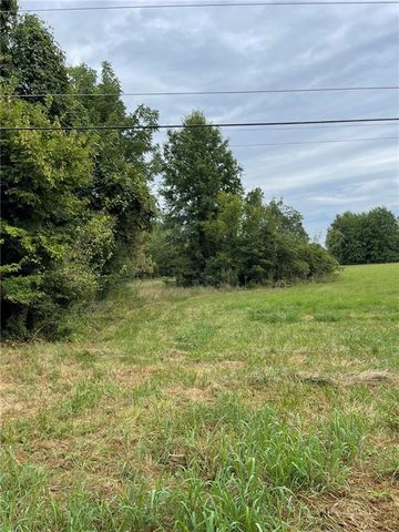 Jackson Street, El Dorado Springs, MO 64744