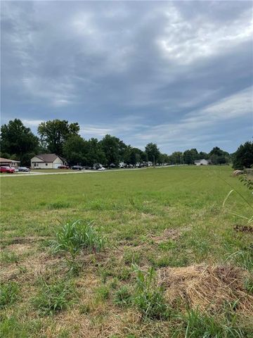 Jackson Street, El Dorado Springs, MO 64744