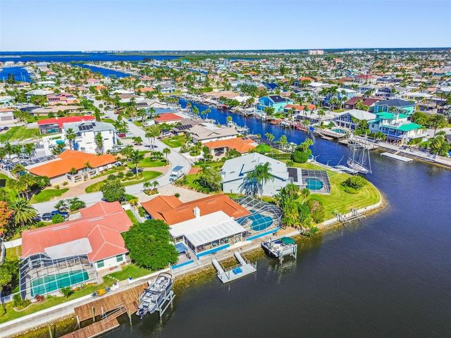 5050 PORPOISE PLACE, New Port Richey, FL 34652