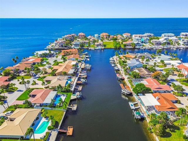 5050 PORPOISE PLACE, New Port Richey, FL 34652