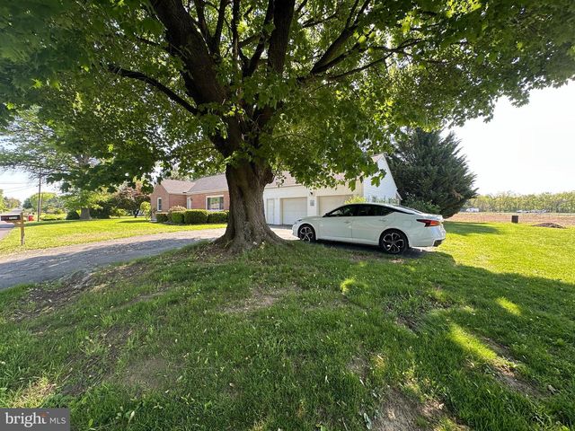 7224 ANGLE ROAD, Chambersburg, PA 17202