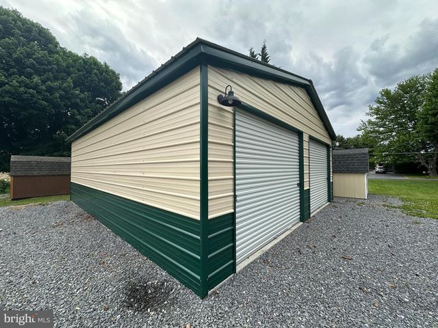 7224 ANGLE ROAD, Chambersburg, PA 17202