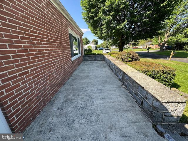 7224 ANGLE ROAD, Chambersburg, PA 17202