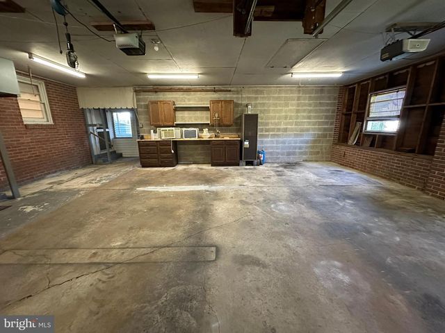 7224 ANGLE ROAD, Chambersburg, PA 17202