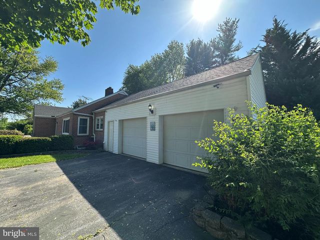 7224 ANGLE ROAD, Chambersburg, PA 17202