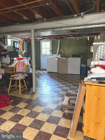 154 WYNDMOOR RD, Havertown, PA 19083