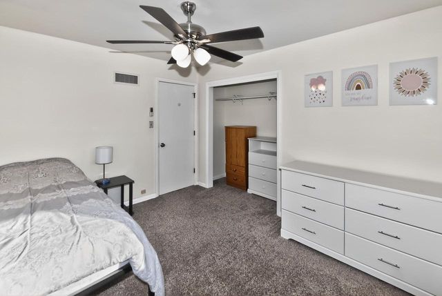 9605 W Fiebrantz AVENUE, Wauwatosa, WI 53222