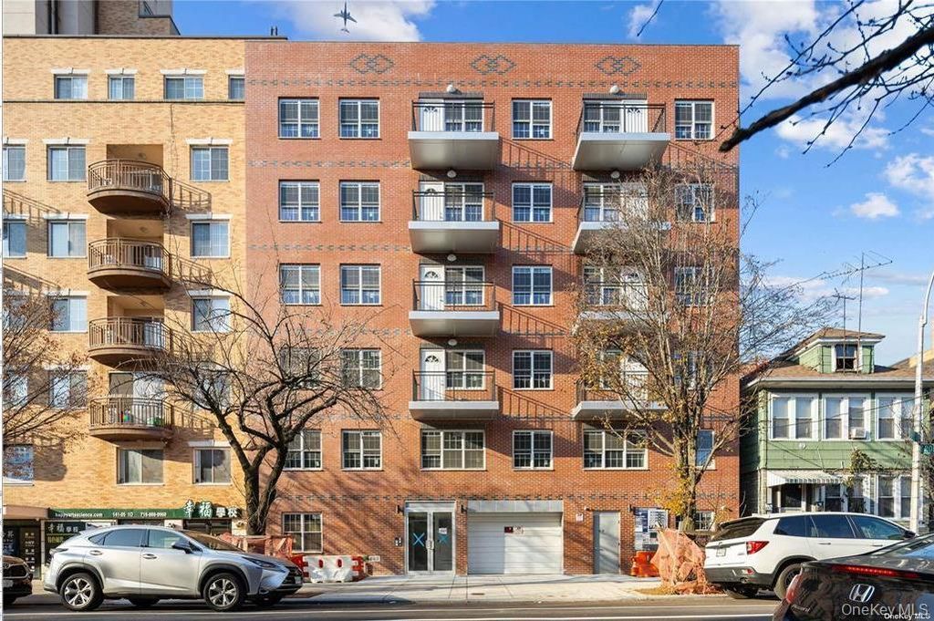 141-15 Cherry Avenue 3E, Flushing, NY 11355
