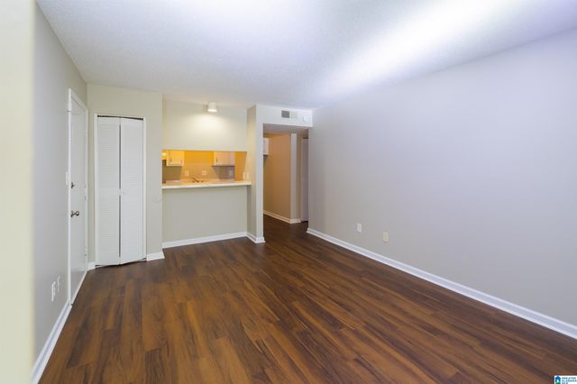 406 Skyview Dr Apt K, Birmingham, AL 35209