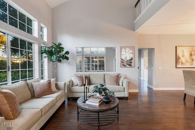 1092 Amberton Lane, Newbury Park, CA 91320