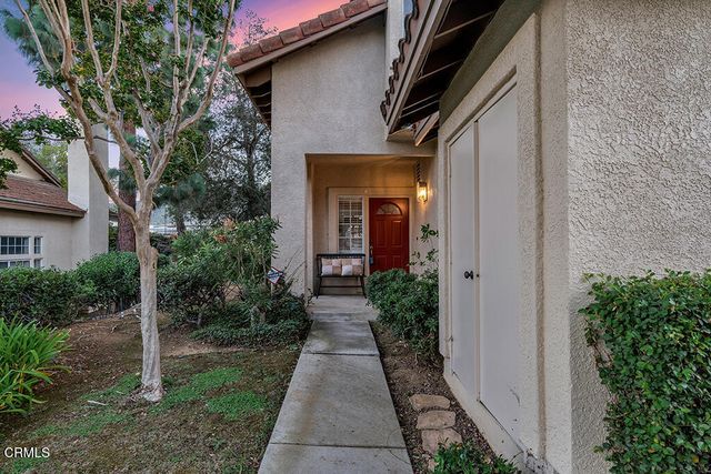 1092 Amberton Lane, Newbury Park, CA 91320