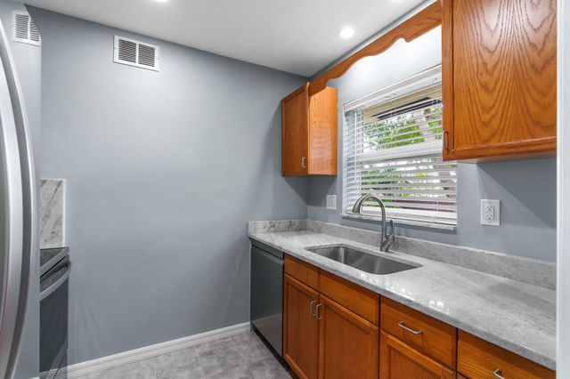 2015 NE 32nd Ct 25, Pompano Beach, FL 33064