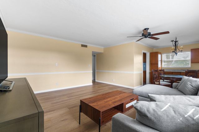 2015 NE 32nd Ct 25, Pompano Beach, FL 33064
