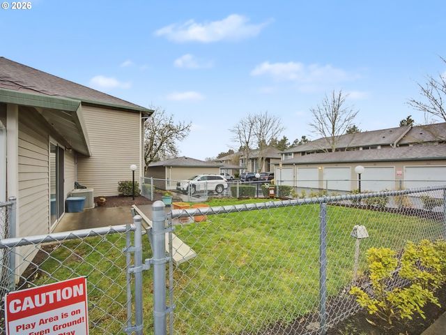 4744 W POWELL Blvd K227, Gresham, OR 97030