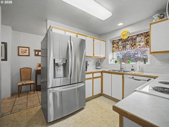 4744 W POWELL Blvd K227, Gresham, OR 97030