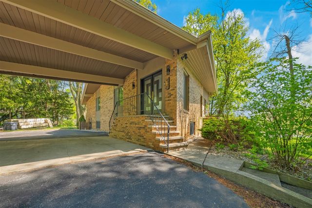 2135 Derfla Drive, Saint Joseph, MI 49085