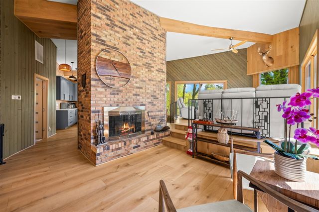 2135 Derfla Drive, Saint Joseph, MI 49085
