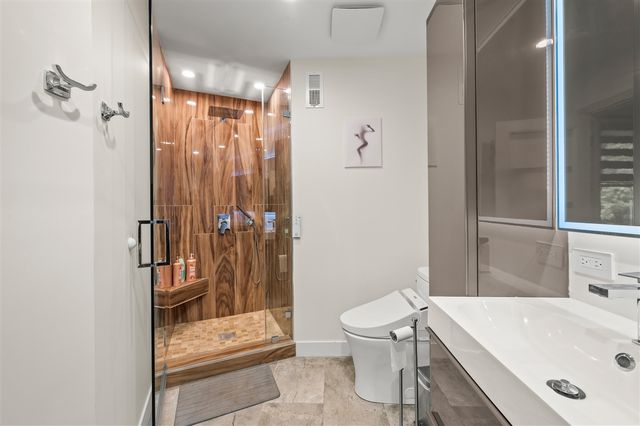 2135 Derfla Drive, Saint Joseph, MI 49085