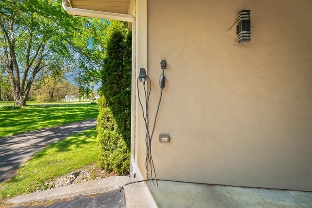 2135 Derfla Drive, Saint Joseph, MI 49085