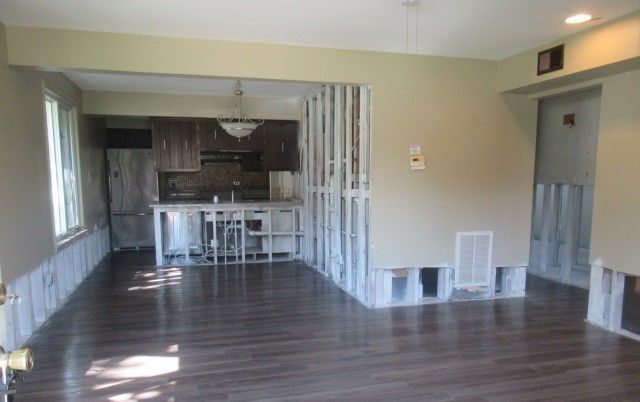 10429 Austin Avenue A, Oak Lawn, IL 60453