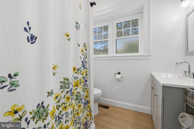 1564 EDGE HILL RD, Abington, PA 19001