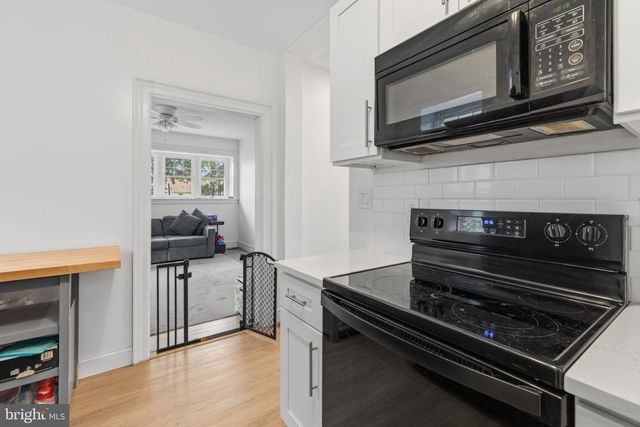 1564 EDGE HILL RD, Abington, PA 19001