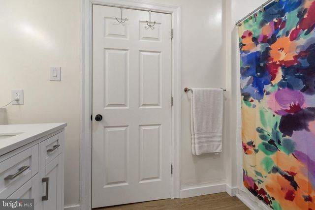 1564 EDGE HILL RD, Abington, PA 19001