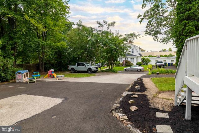 1564 EDGE HILL RD, Abington, PA 19001