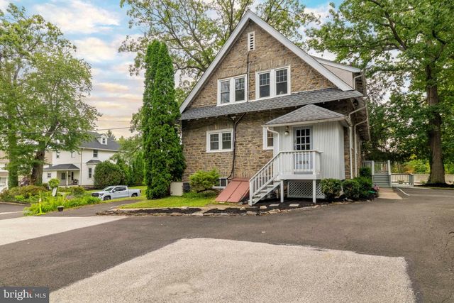 1564 EDGE HILL RD, Abington, PA 19001