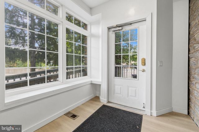 1564 EDGE HILL RD, Abington, PA 19001