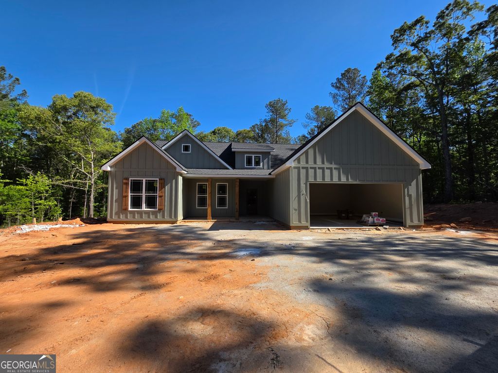 215 Panola Road, Jackson, GA 30233