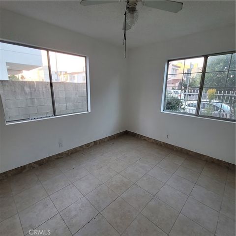 2632 W 16th, Los Angeles, CA 90019