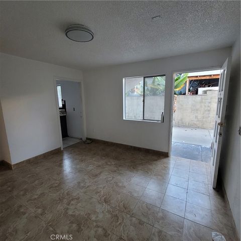 2632 W 16th, Los Angeles, CA 90019