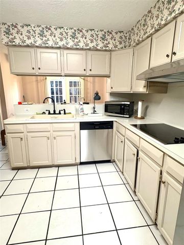 14213 Lost Meadow Lane, Houston, TX 77079