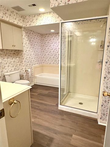 14213 Lost Meadow Lane, Houston, TX 77079