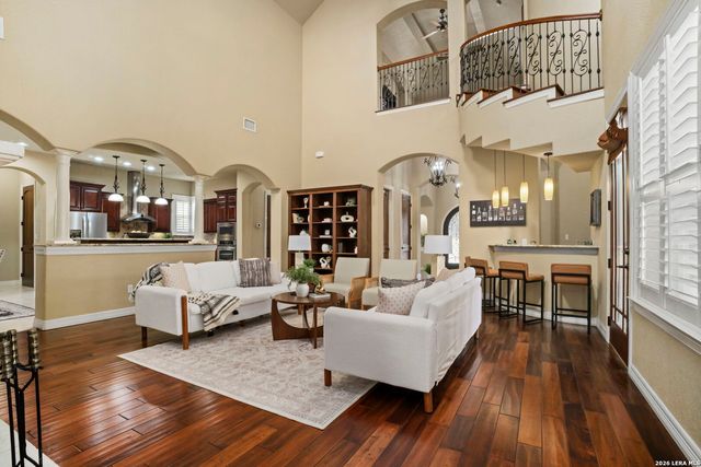 213 Chattington, Castle Hills, TX 78213