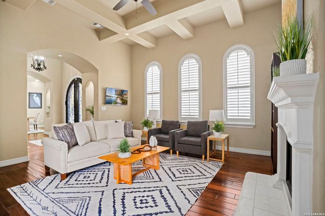 213 Chattington, Castle Hills, TX 78213