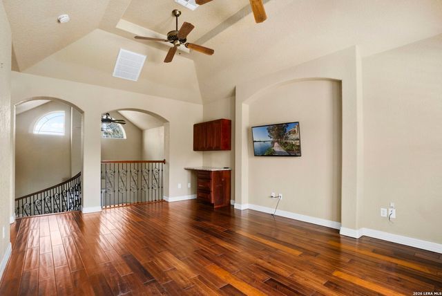 213 Chattington, Castle Hills, TX 78213