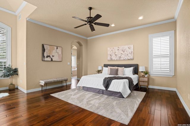 213 Chattington, Castle Hills, TX 78213