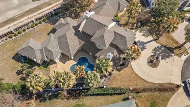 213 Chattington, Castle Hills, TX 78213