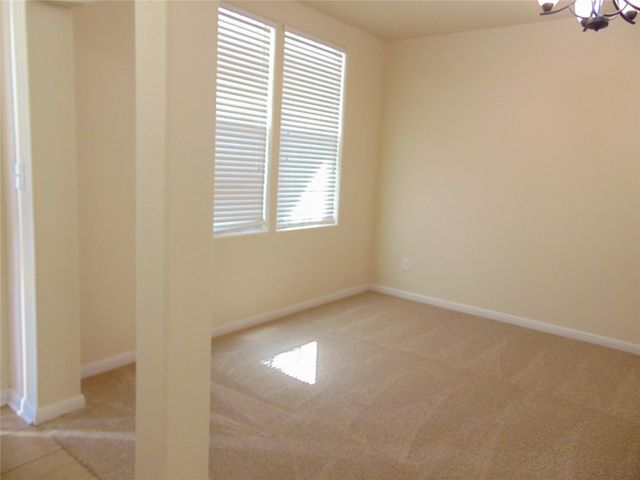 1076 Sanders, Kyle, TX 78640