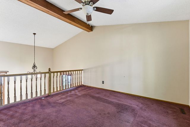 400 Interlachen Road, Burnsville, MN 55306