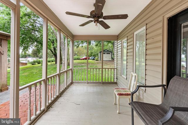 20 CLAYTON AVE, Lancaster, PA 17602