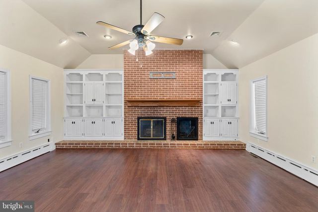 20 CLAYTON AVE, Lancaster, PA 17602