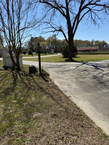 1445 Camden Highway, Sumter, SC 29153