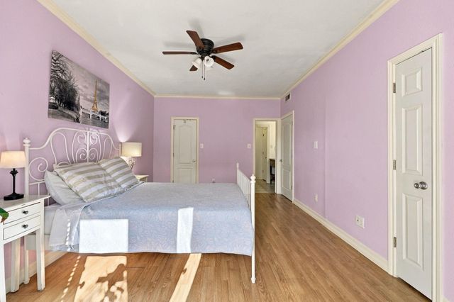 5711 Sugar Hill Drive 117, Houston, TX 77057