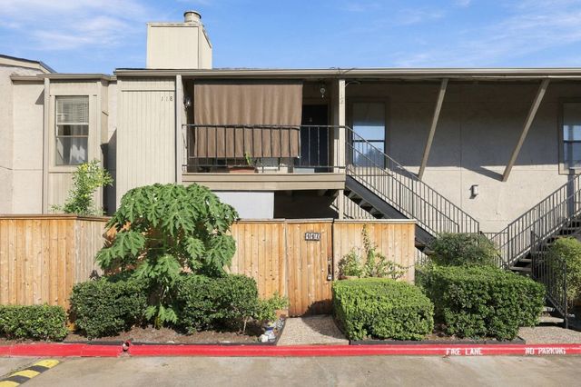 5711 Sugar Hill Drive 117, Houston, TX 77057
