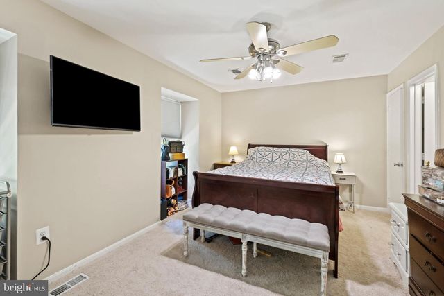 7344 GREENTREE RD, Bethesda, MD 20817