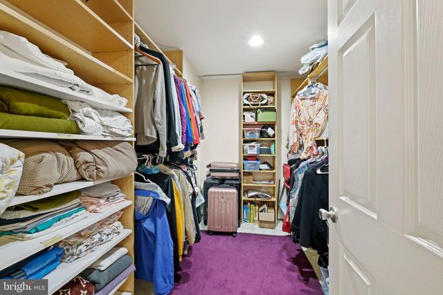 7344 GREENTREE RD, Bethesda, MD 20817