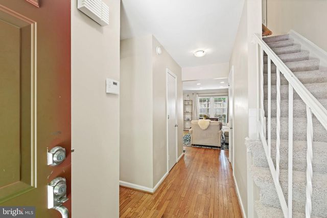 7344 GREENTREE RD, Bethesda, MD 20817